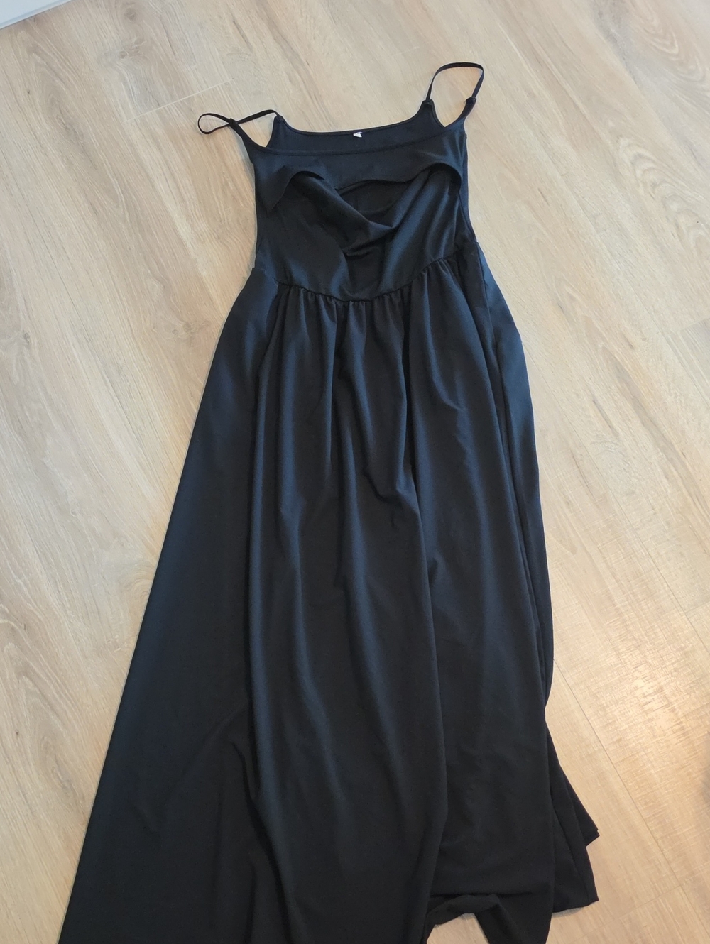 HALARA Black Spaghetti-Strap Maxi Dress
